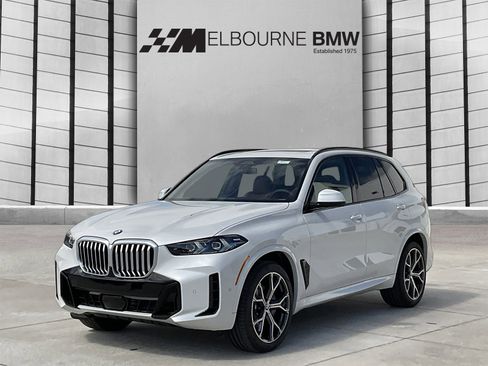 New 2026 BMW X5 xDrive40i w/ M Sport Package image 3