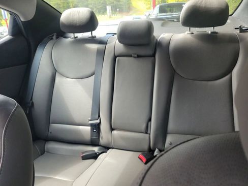 Used 2013 Hyundai Elantra Limited image 11