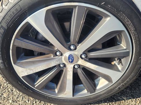 Used 2016 Subaru Legacy 2.5i Limited AWD/4WD image 40