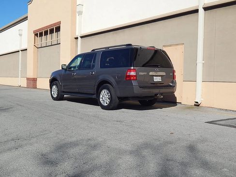 Used 2014 Ford Expedition EL XLT w/ Leather Seating Package image 6