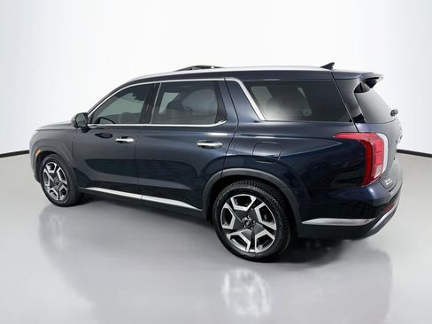 Certified 2023 Hyundai Palisade Limited w/ Cargo Package AWD/4WD image 5