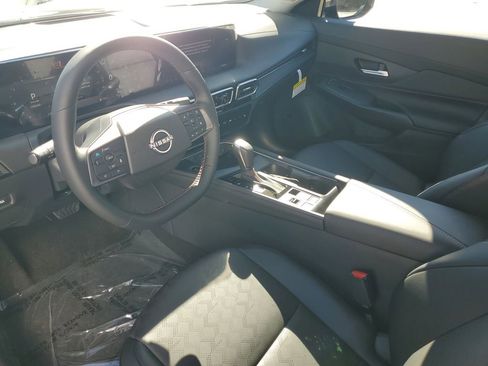 New 2026 Nissan Sentra SR w/ SR Premium Package FWD image 11