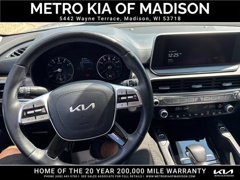 Used 2022 Kia Telluride EX w/ EX Premium Package AWD/4WD image 17