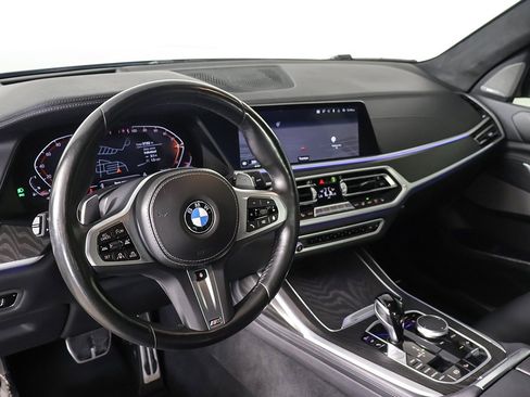 Used 2022 BMW X7 xDrive40i w/ M Sport Package image 30