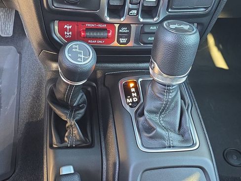 New 2026 Jeep Wrangler Unlimited Rubicon w/ Safety Group image 25