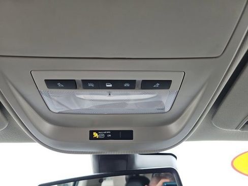 Used 2022 GMC Canyon Denali w/ Denali Black Edition Package image 47