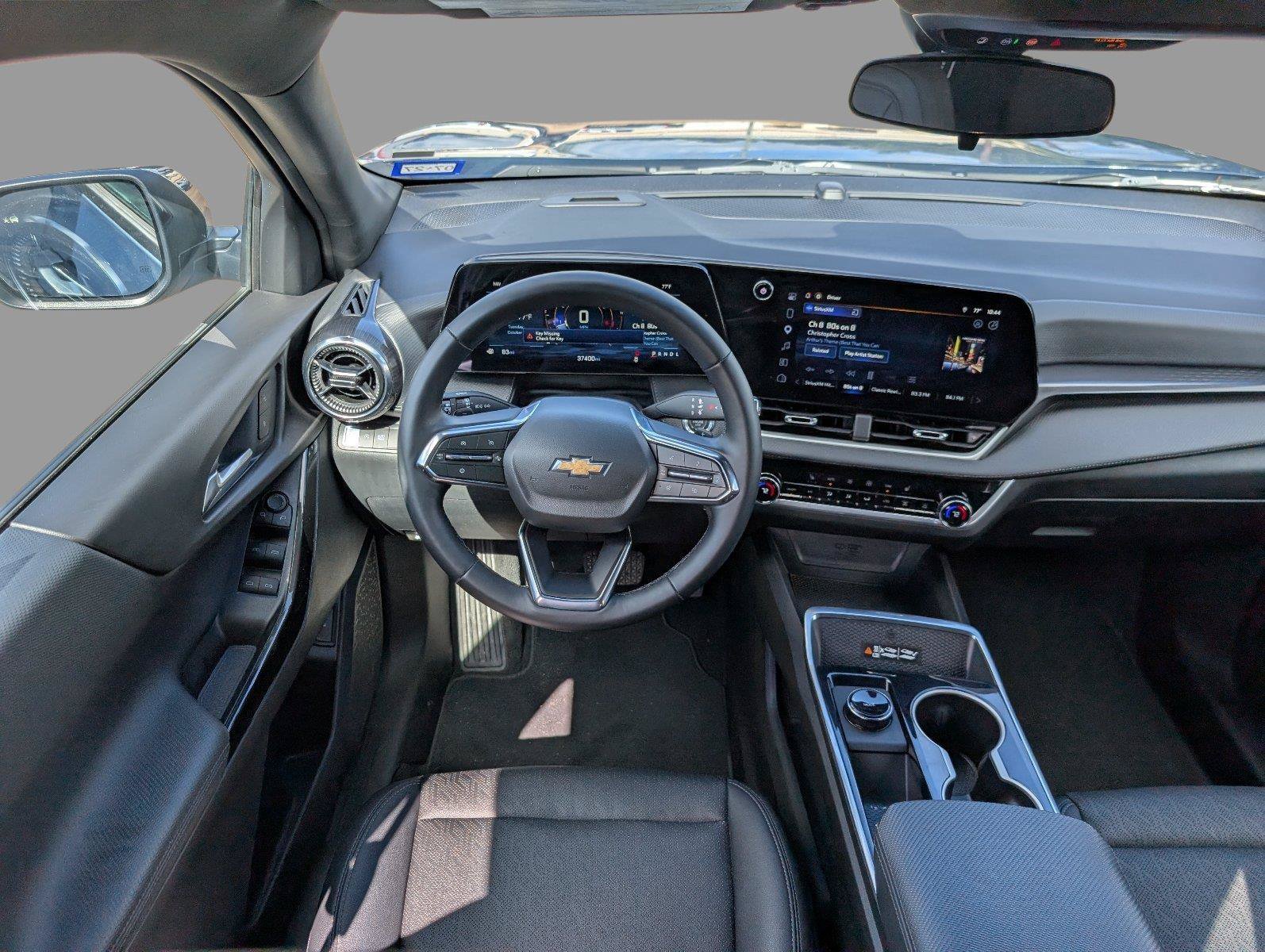 Used 2026 Chevrolet Equinox LT w/ Convenience Package II FWD image 21