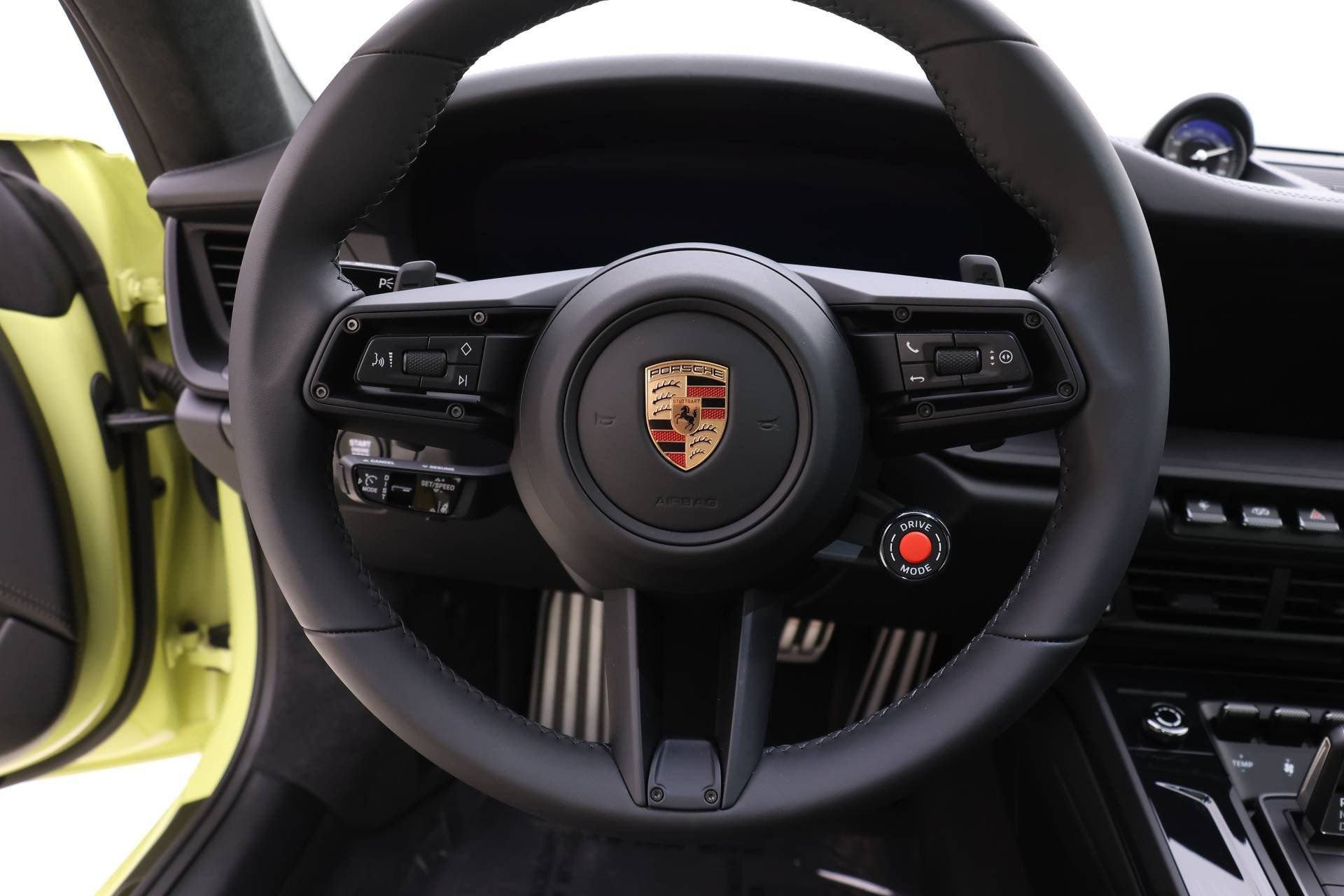 Certified 2025 Porsche 911 Carrera 4 GTS AWD/4WD image 22