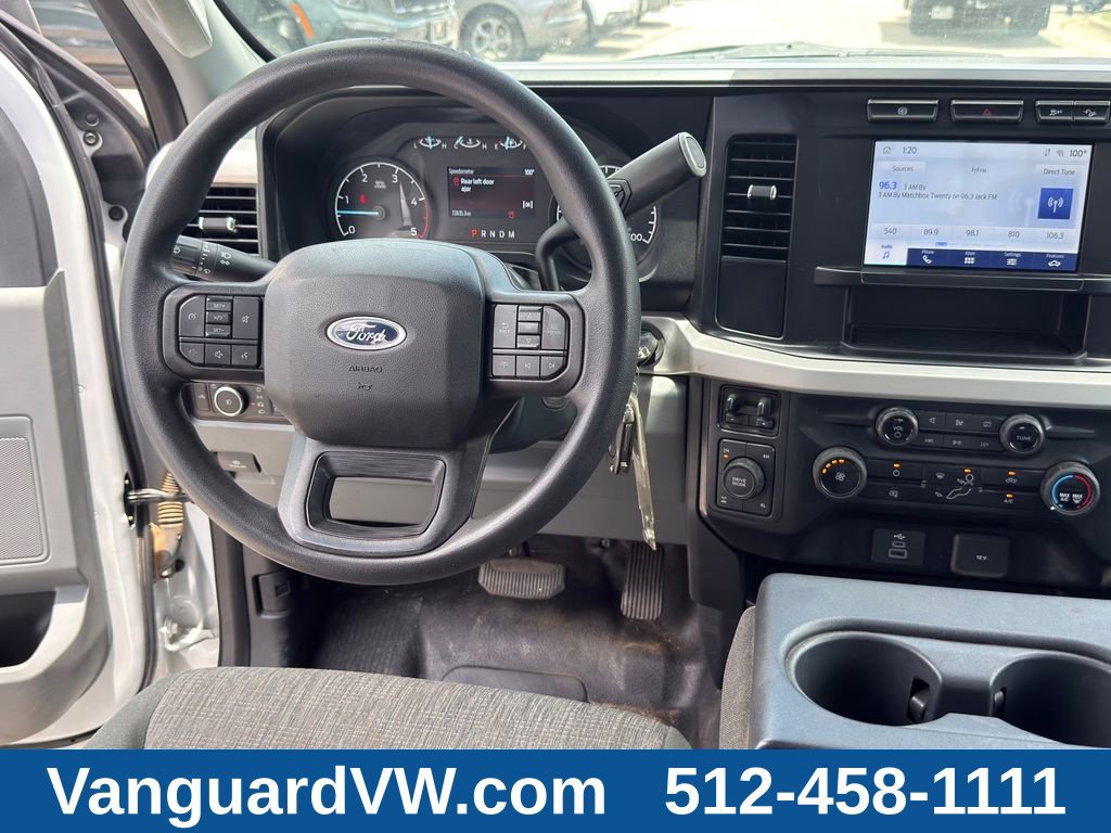 Used 2023 Ford F250 XLT w/ FX4 Off-Road Package AWD/4WD image 8