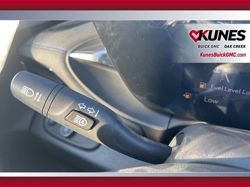 New 2026 Buick Envista Sport Touring w/ Convenience I Package image 31