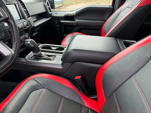 Used 2019 Ford F150 Lariat w/ Equipment Group 502A Luxury AWD/4WD image 26