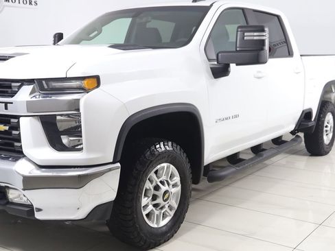 Used 2020 Chevrolet Silverado 2500 LT AWD/4WD image 46