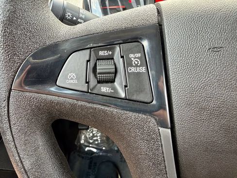 Used 2016 GMC Terrain SLE FWD image 26
