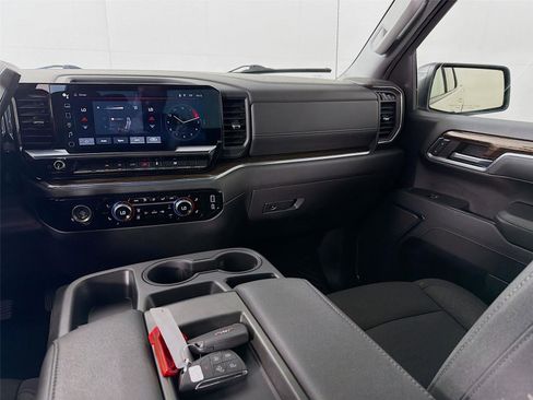 Used 2024 GMC Sierra 1500 Elevation AWD/4WD image 23