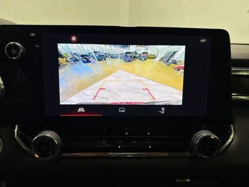 Used 2024 GMC Canyon Elevation w/ Trailering Package image 19