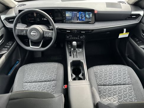 New 2026 Nissan Kicks SV w/ Cold Weather Package image 22