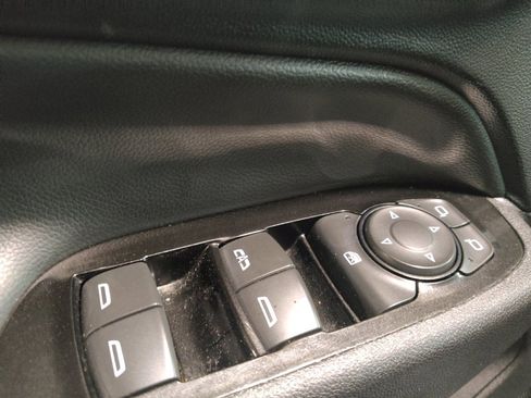 Used 2022 Chevrolet Equinox Premier AWD/4WD image 27