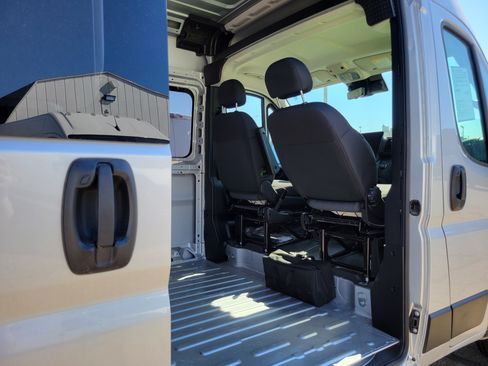 Used 2025 RAM ProMaster 3500 w/ Premium Convenience Group FWD image 17