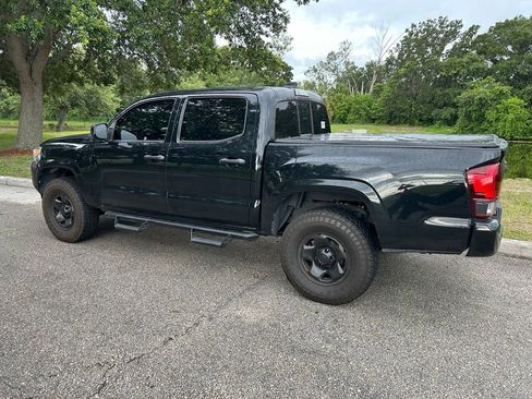 Used 2021 Toyota Tacoma SR AWD/4WD image 4