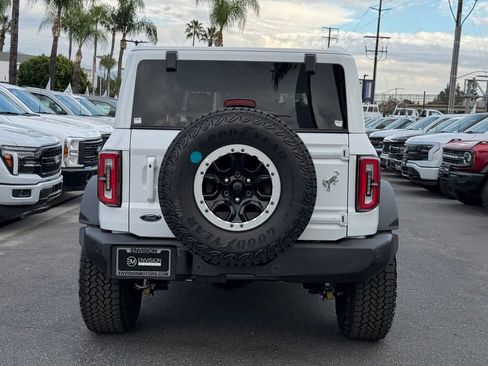 New 2025 Ford Bronco Badlands AWD/4WD image 8