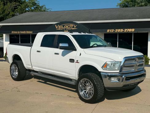Used 2014 RAM 3500 Laramie Longhorn w/ Cold Weather Group AWD/4WD image 4
