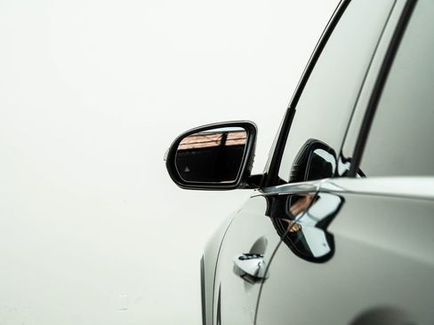 Used 2020 Mercedes-Benz GLB 250 image 14