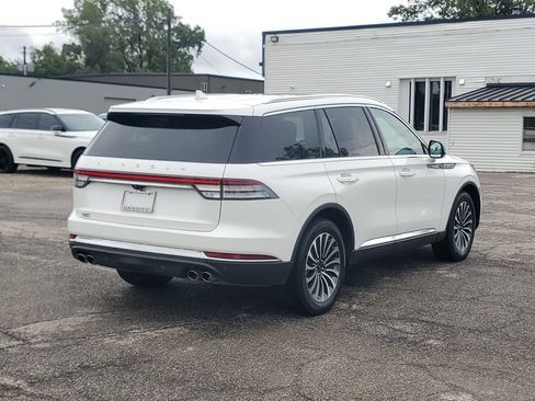 Certified 2024 Lincoln Aviator AWD w/ Premium Package image 6