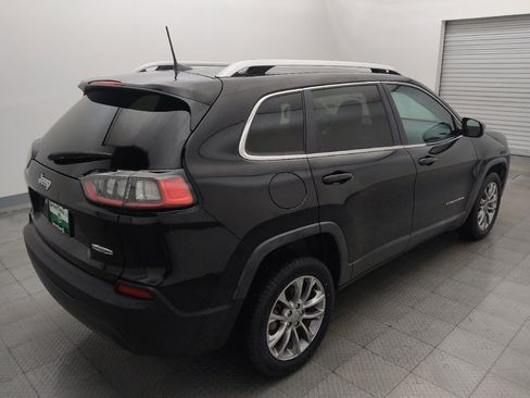 Used 2019 Jeep Cherokee Latitude Plus FWD image 9