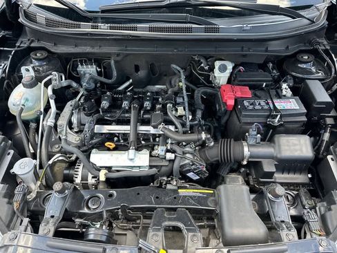 Certified 2024 Nissan Kicks SR image 24