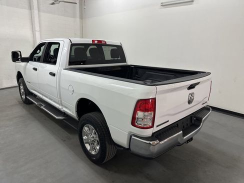 Used 2024 RAM 2500 Big Horn AWD/4WD image 16