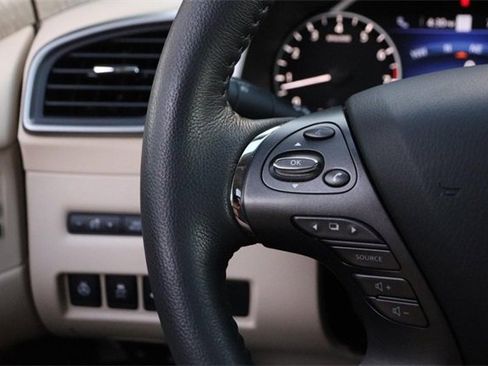 Certified 2024 Nissan Murano SL image 12