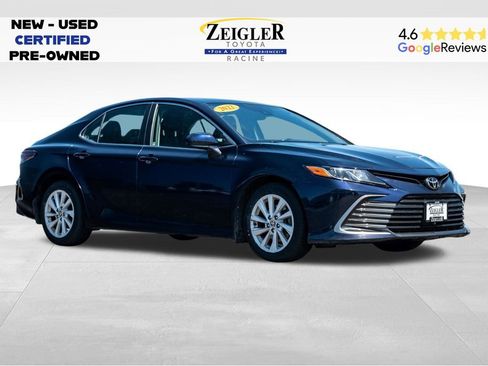 Used 2022 Toyota Camry LE FWD image 1