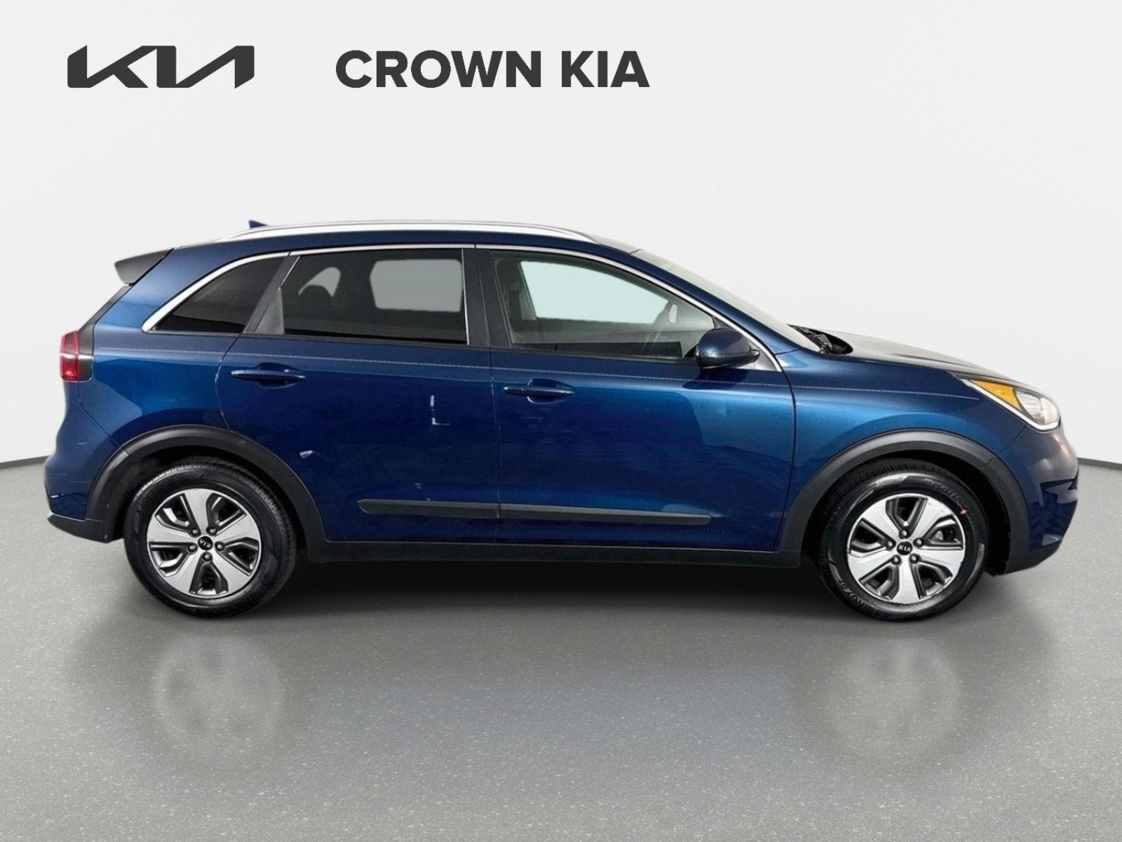 Used 2019 Kia Niro LX FWD image 4