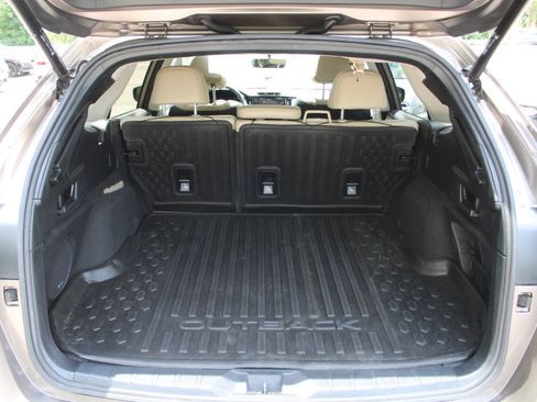 Used 2021 Subaru Outback Limited XT AWD/4WD image 17