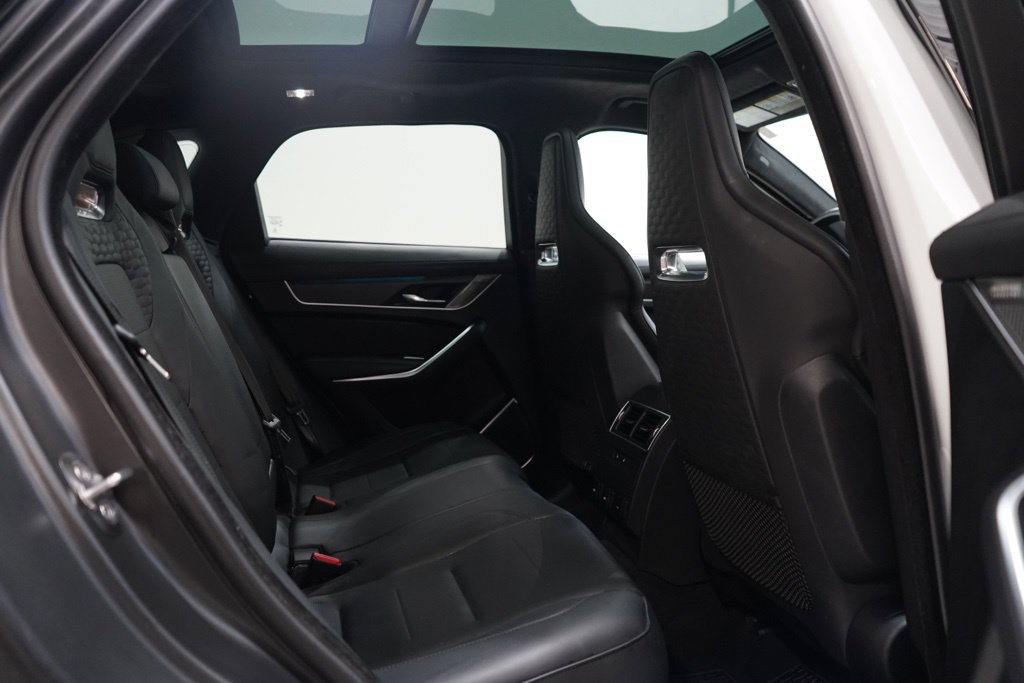 Used 2023 Jaguar F-PACE SVR AWD/4WD image 31