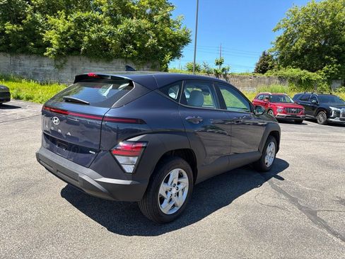 Certified 2025 Hyundai Kona SE AWD/4WD image 7