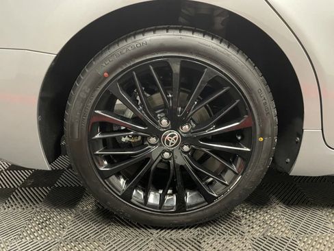 Used 2022 Toyota Camry SE image 17