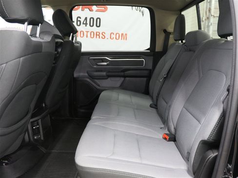 Used 2020 RAM 1500 Big Horn AWD/4WD image 18
