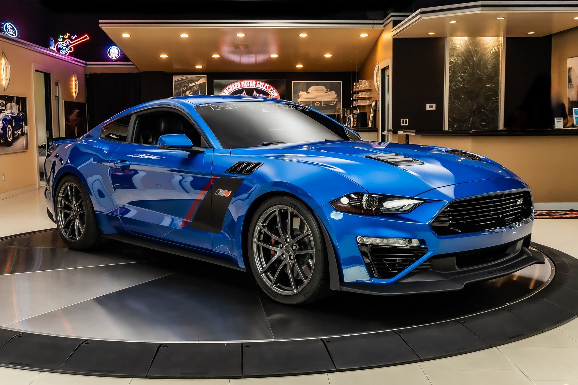 Used 2021 Ford Mustang GT Premium w/ GT Performance Package RWD image 9