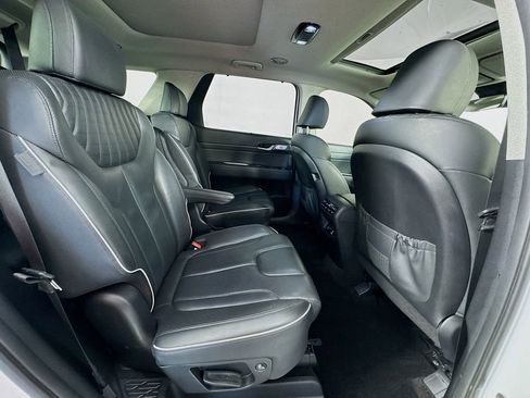 Used 2023 Hyundai Palisade Limited image 35