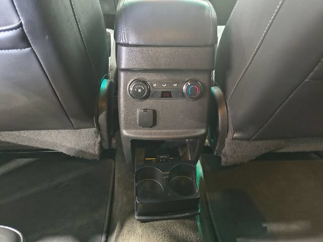 Used 2015 Ford Explorer XLT w/ Equipment Group 202B AWD/4WD image 17