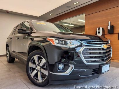 Used 2021 Chevrolet Traverse LT w/ LT Premium Package