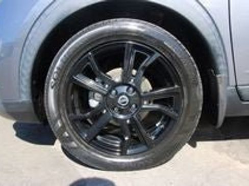 Used 2020 Nissan Kicks SR image 32