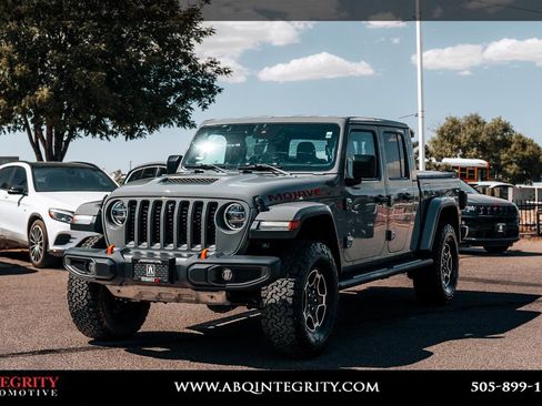 Used 2020 Jeep Gladiator Mojave AWD/4WD image 3