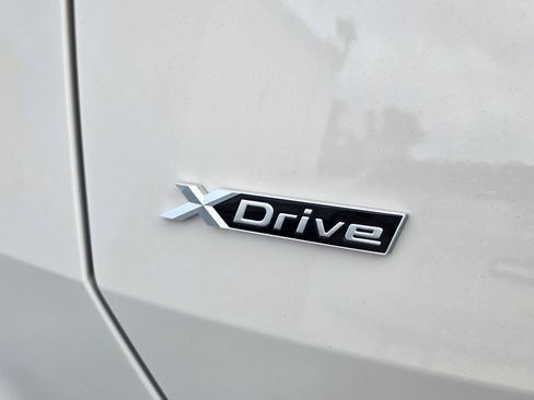 New 2026 BMW X3 xDrive30 w/ M Sport Package AWD/4WD image 9