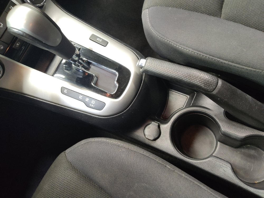 Used 2014 Chevrolet Cruze LT FWD image 26