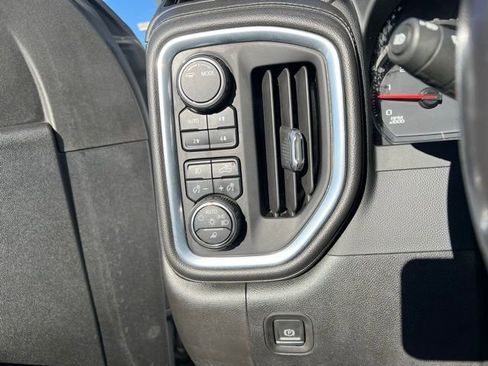 Used 2022 Chevrolet Silverado 2500 LTZ w/ LTZ Plus Package AWD/4WD image 22