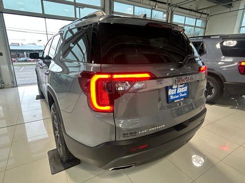 Used 2021 GMC Acadia AT4 w/ Technology Package image 10