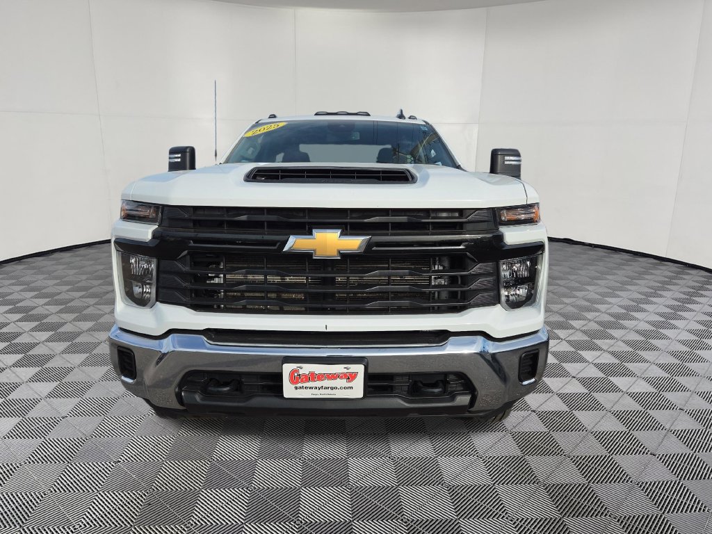 Used 2025 Chevrolet Silverado 3500 W/T w/ WT Convenience Package AWD/4WD image 5