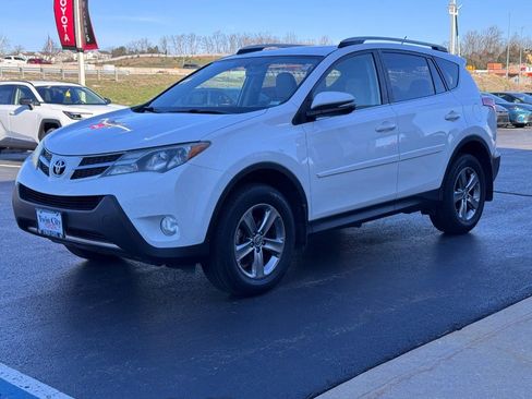 Used 2015 Toyota RAV4 XLE image 9